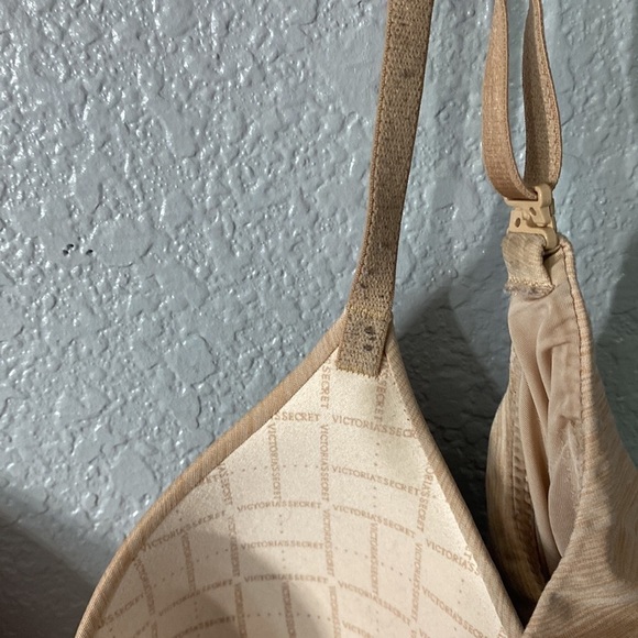 Victoria’s Secret Uplift Semi Demi Nude Bra - Picture 10 of 15